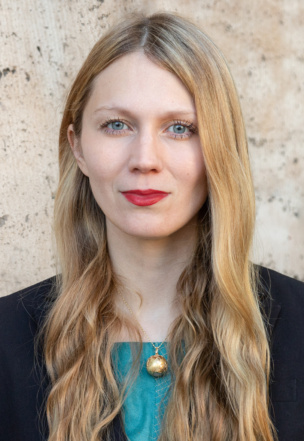 Porträt von Dr. Kira Vinke